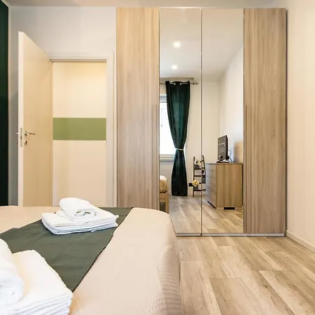 Pearl ✰✰✰✰✰ A 100 Metri Dal Apartment Arona
