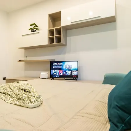 Apartmán Pearl ✰✰✰✰✰ A 100 Metri Dal *