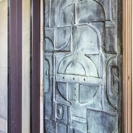 Pearl ✰✰✰✰✰ A 100 Metri Dal *