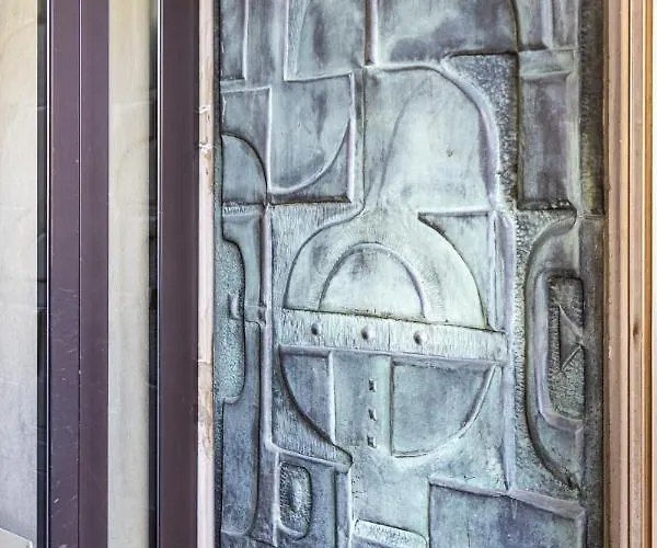 Pearl ✰✰✰✰✰ A 100 Metri Dal *